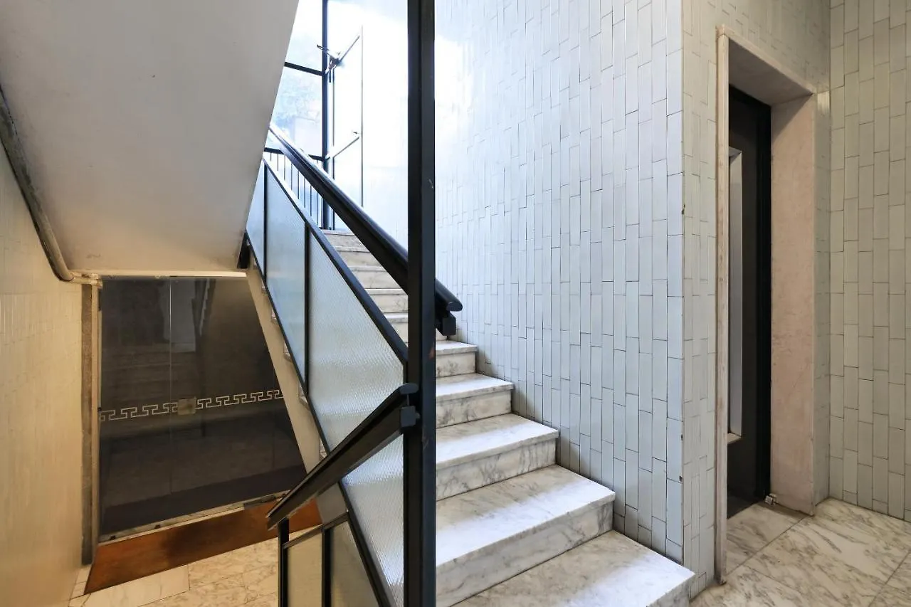 Appartamento Primopiano - Valparaiso Milano Italia