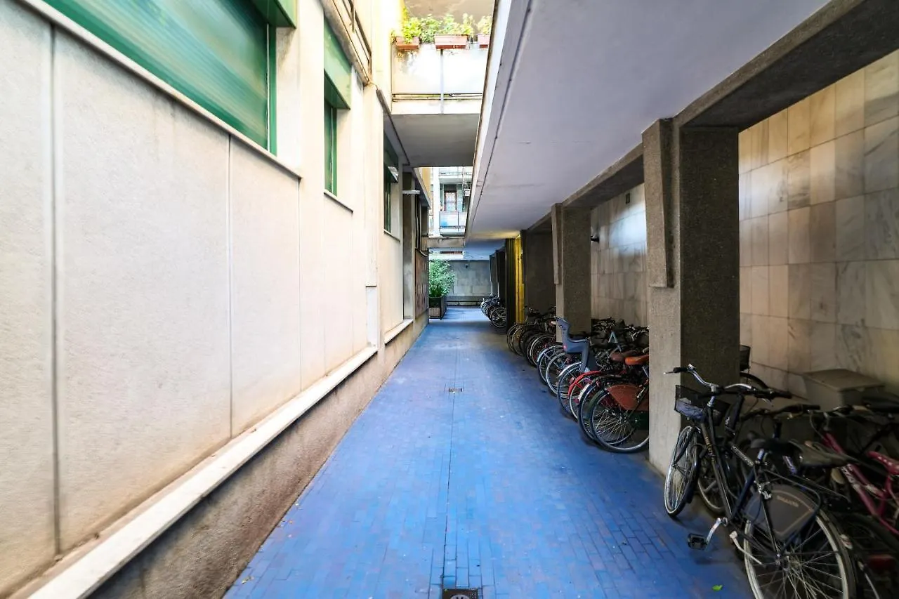 Primopiano - Valparaiso Apartment Milan