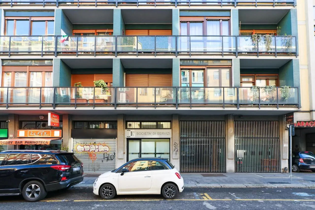 Appartamento Primopiano - Valparaiso Milano 0*,