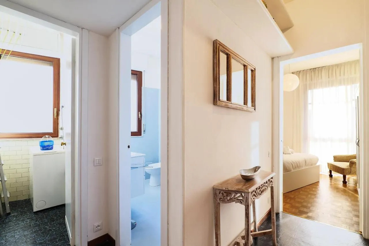 Appartamento Primopiano - Valparaiso Milano