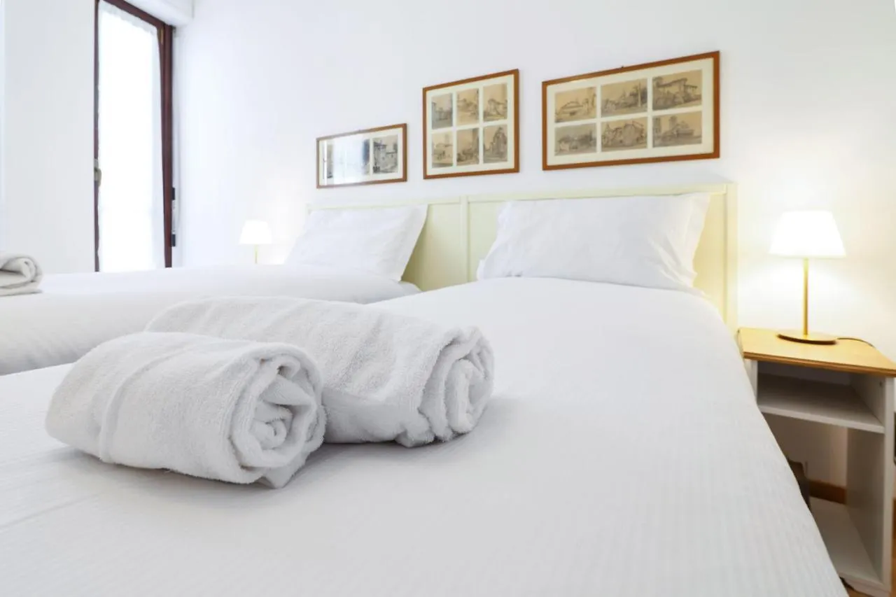 Appartamento Primopiano - Valparaiso Milano