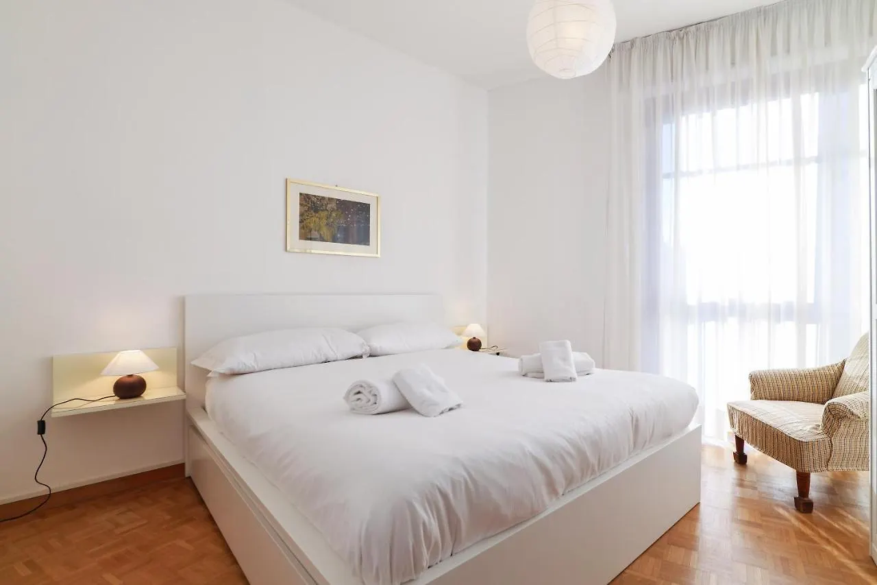 Appartamento Primopiano - Valparaiso Milano