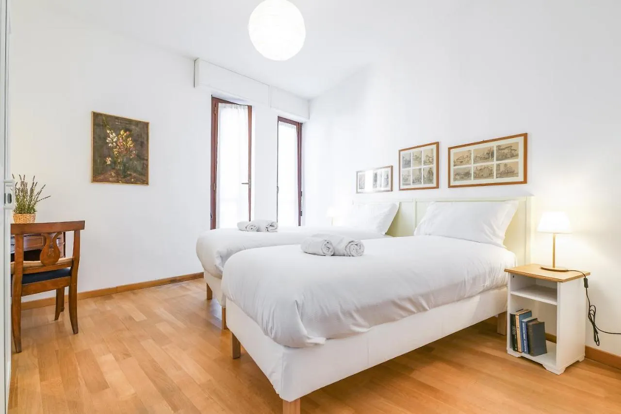 Appartamento Primopiano - Valparaiso Milano